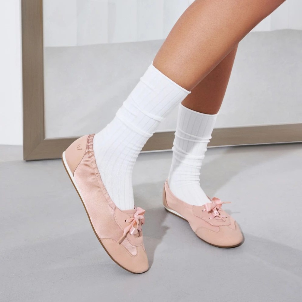 Vivaia Yanka Peach Blush Satin Ballet Flats Ribbon Lace Up Shoes Womens 38 7-7.5